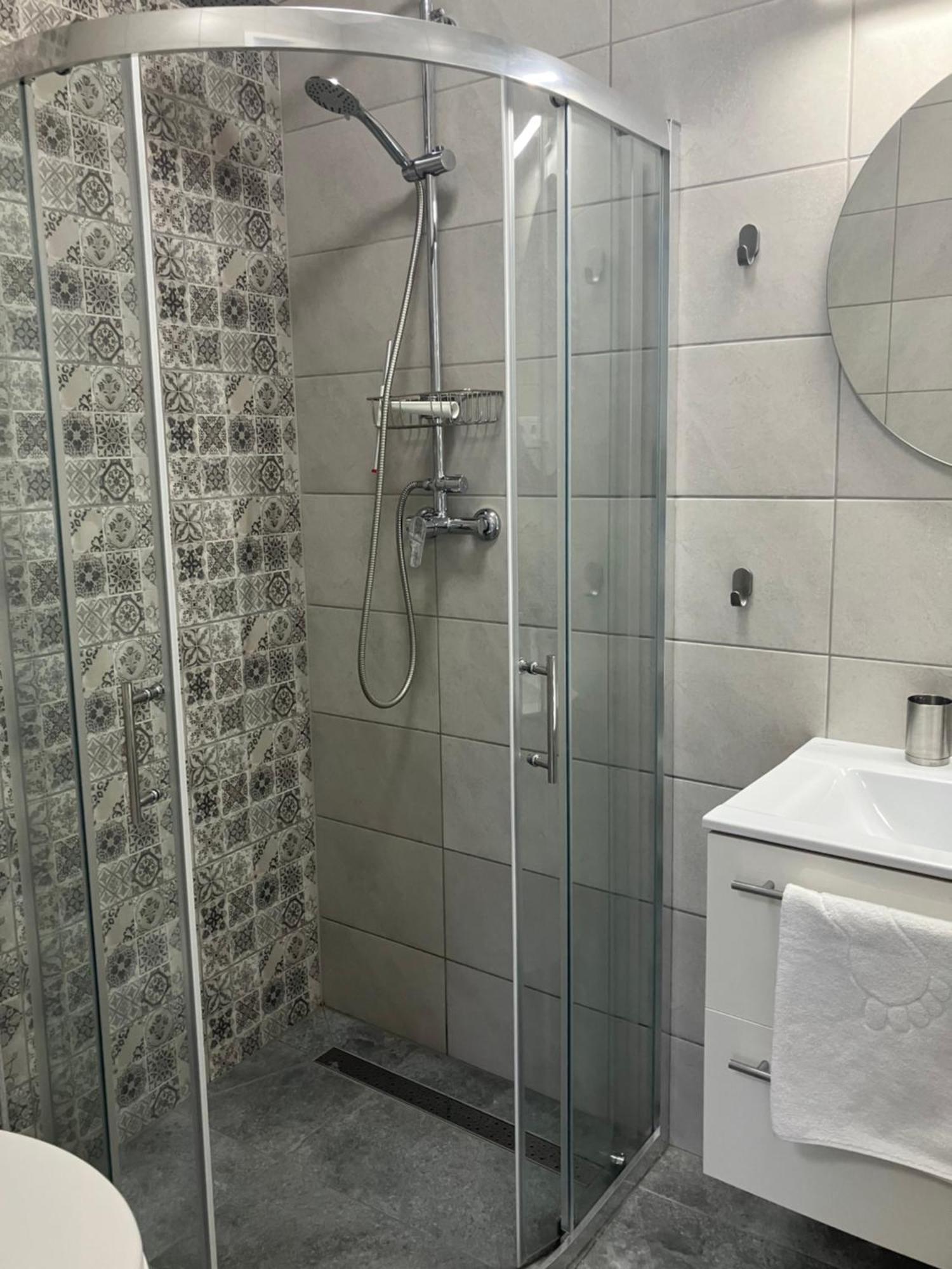Illa Apartments Eger Eksteriør bilde