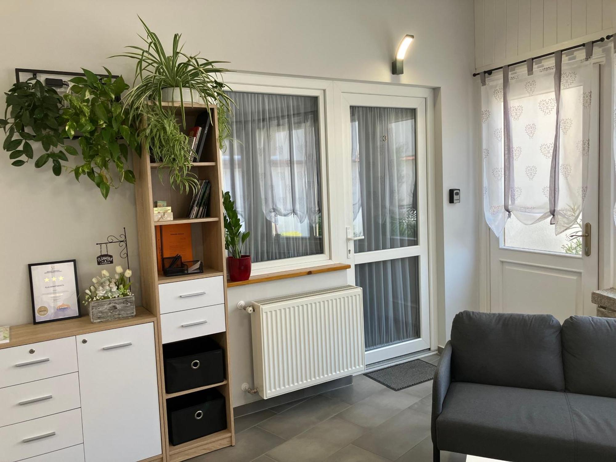 Illa Apartments Eger Eksteriør bilde